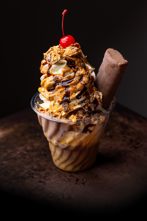 BUTTERFINGER SUNDAE